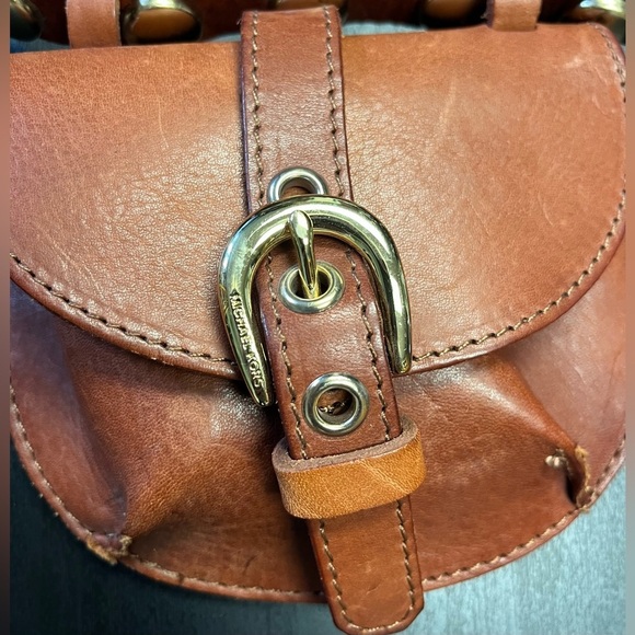 Michael Kors Mini Leather Waist Pouch - Picture 2 of 5